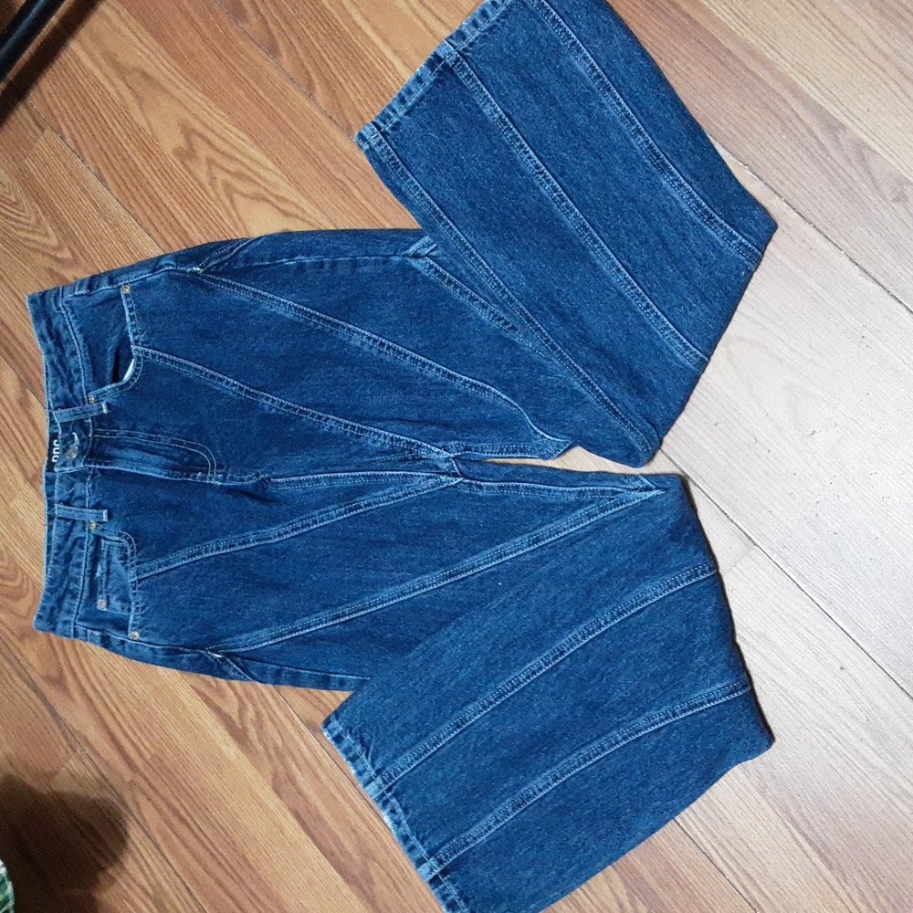 BDG Urban Outfitter High Waist 90s Bootcut Denim